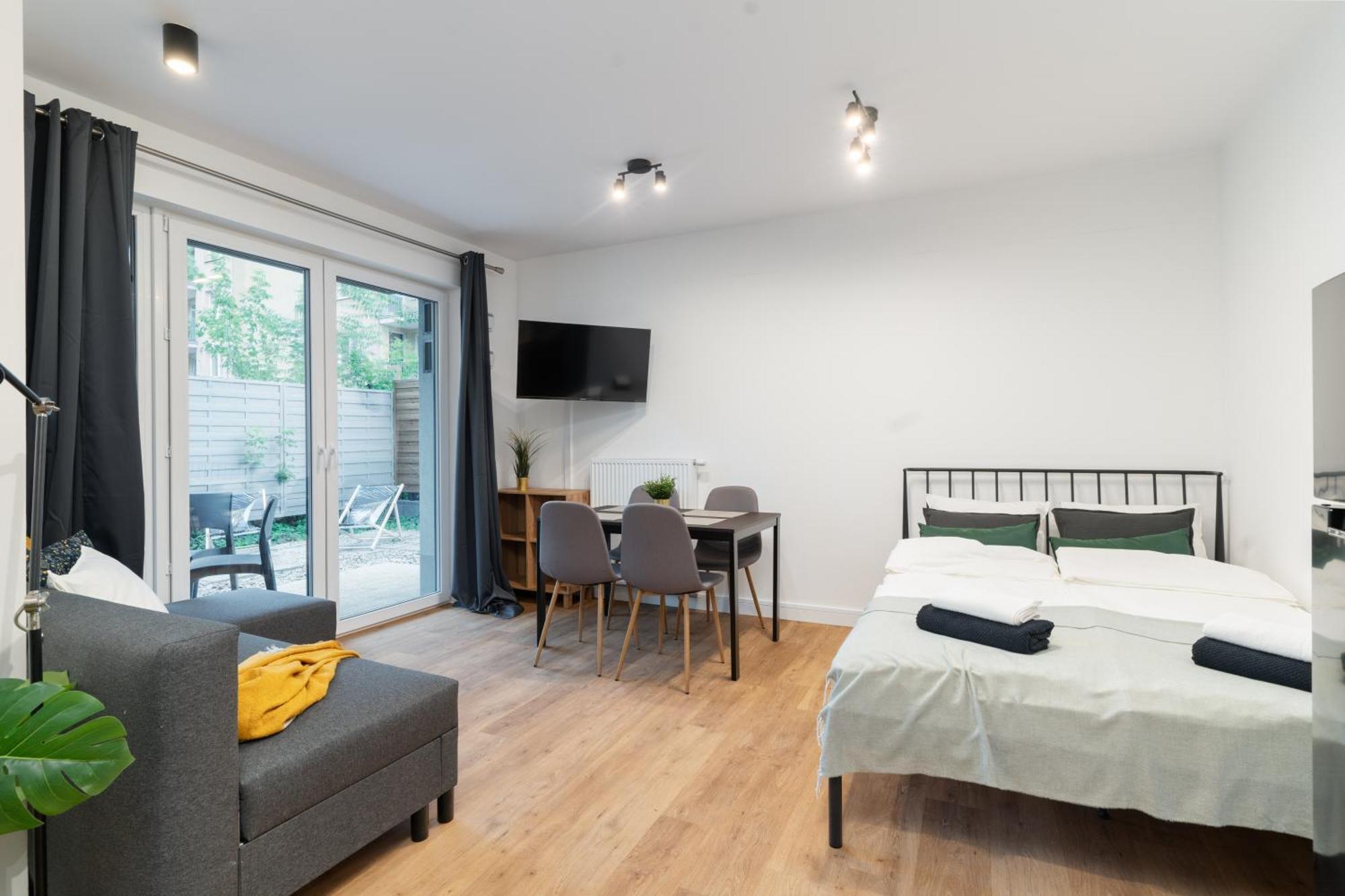 Lineburg Villa Apartments Варшава Экстерьер фото