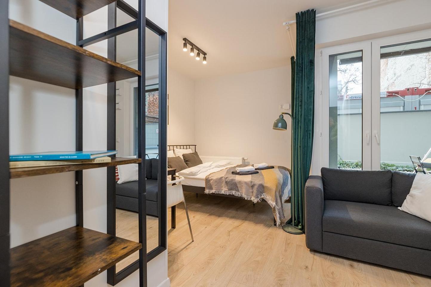 Lineburg Villa Apartments Варшава Экстерьер фото